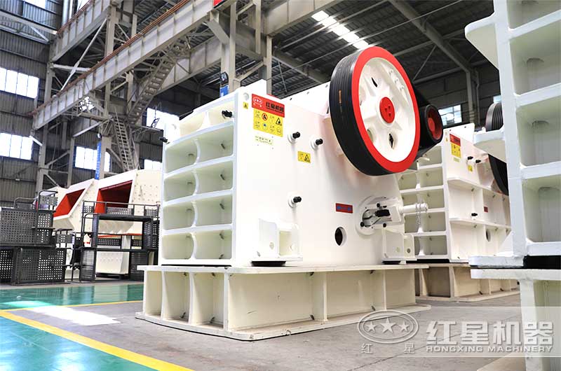 大型鐵礦石破碎機(jī)多少錢一臺？